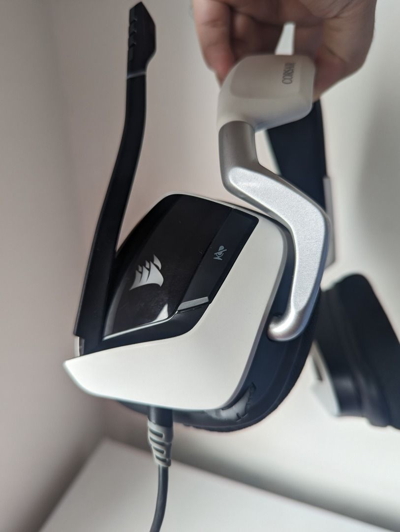 Corsair Void RGB Elite USB Premium Gaming Headset with 7.1 Surround ...