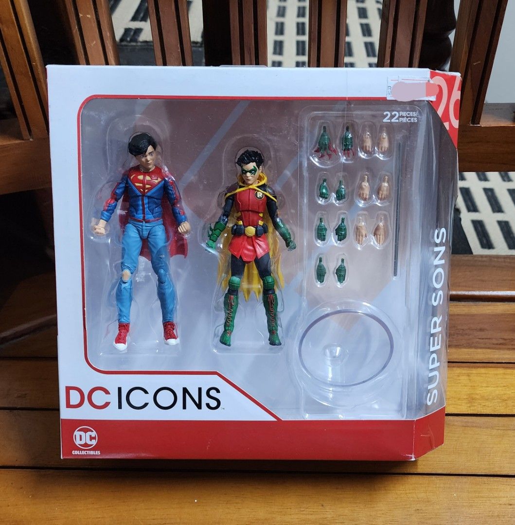 Dc icons outlet robin and superboy