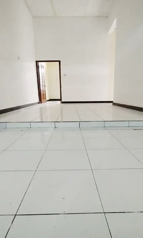 dikontrakkan_rumah_di_jakal_de_1691195372_db7296c0_progressive