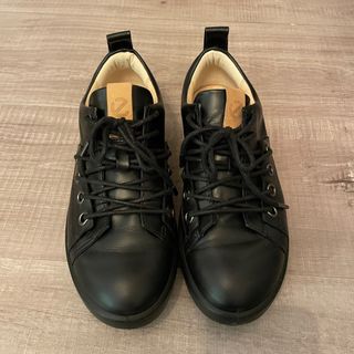由 wonderer24 (刊登 ID 1247129785，圖片 1) 提交，位於 的 (類別：)，說明：。