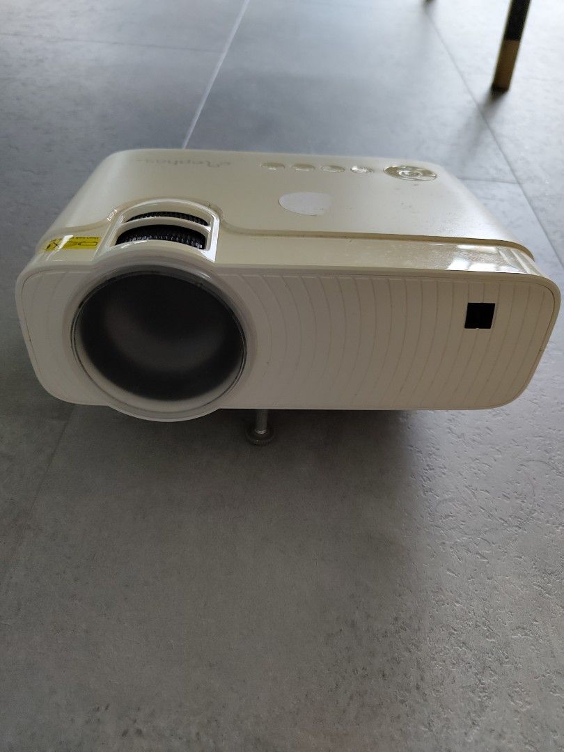 Elephas Projector, TV & Home Appliances, TV & Entertainment, Projectors