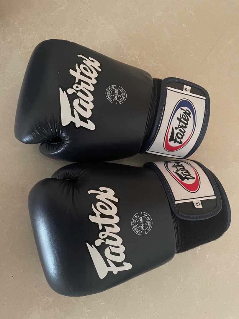 Fake fairtex top gloves