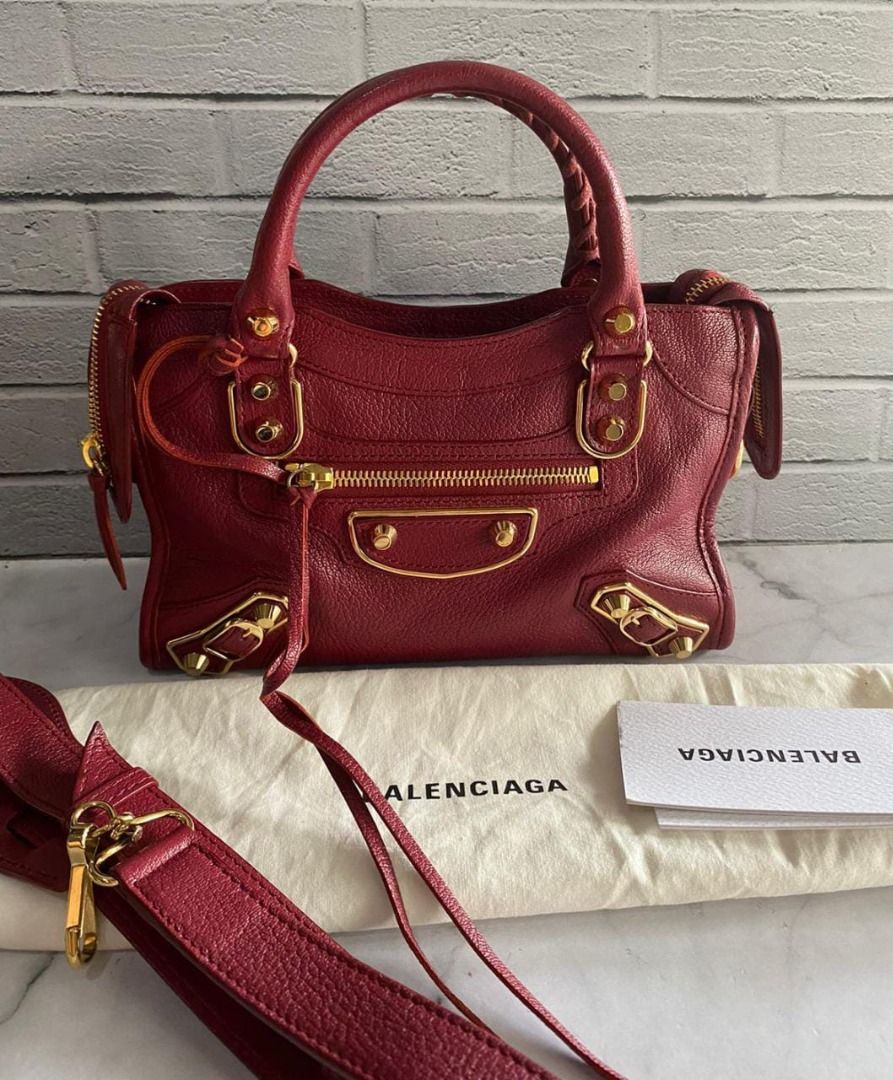 Balenciaga 2025 rouge grenat