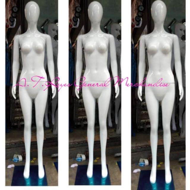 Female Egghead Whole Body Mannequin (Category: Accessory Holder, Box & Organizers) located in Mandaluyong City. Submitted by mannequin.ph (Listing ID 1247299705, Image 3). Description: Female Egg Head Whole Body Mannequin Oval Shaped Head; Faceless Fiber glass ; Standing Pose Color: White For inquiries and orders please contact: Mannequin.Ph Mobile no.: 0917 992 9292 .