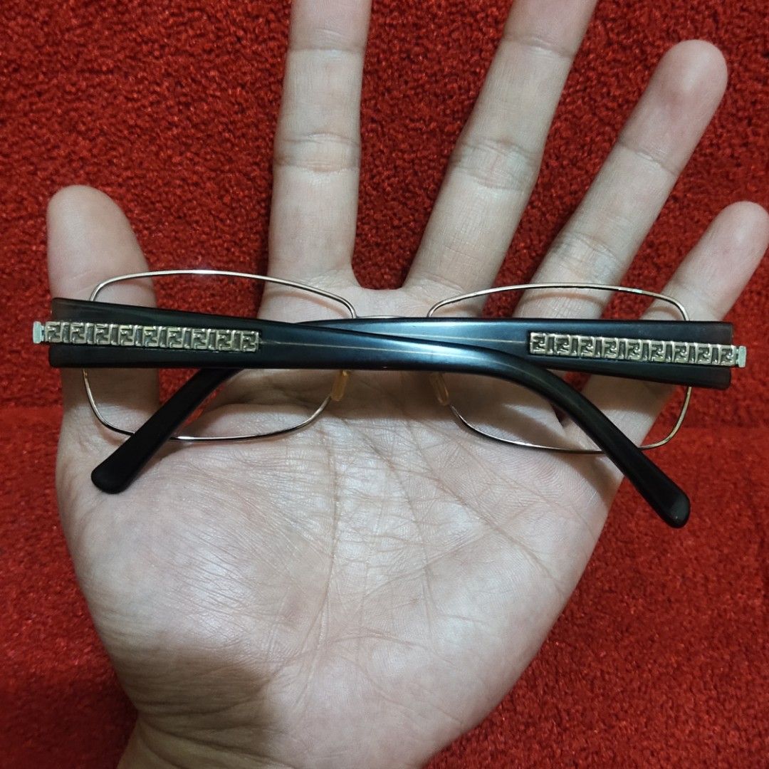 Frame kacamata fendi authentic Fesyen Wanita Aksesoris di Carousell