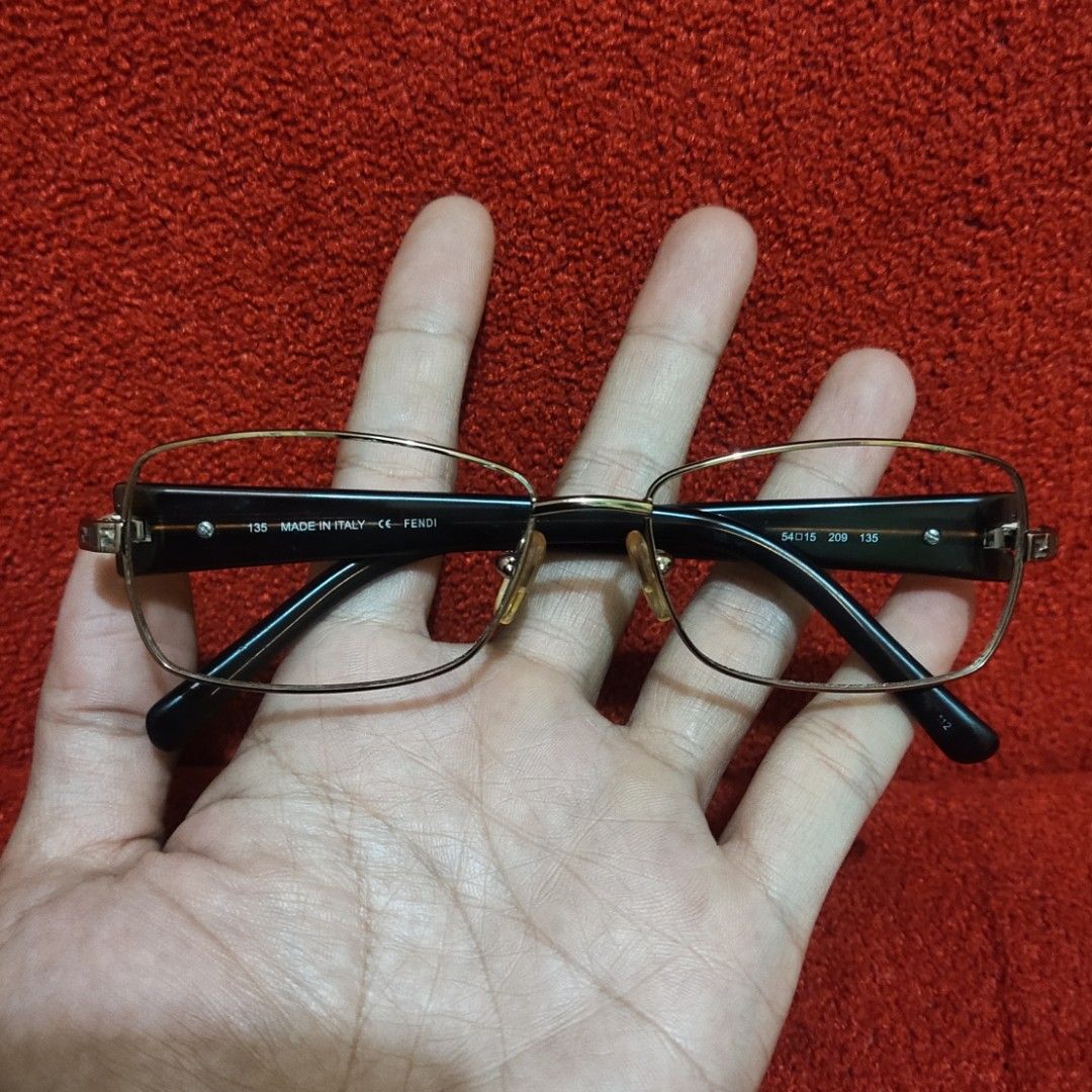 Frame kacamata fendi authentic Fesyen Wanita Aksesoris di Carousell