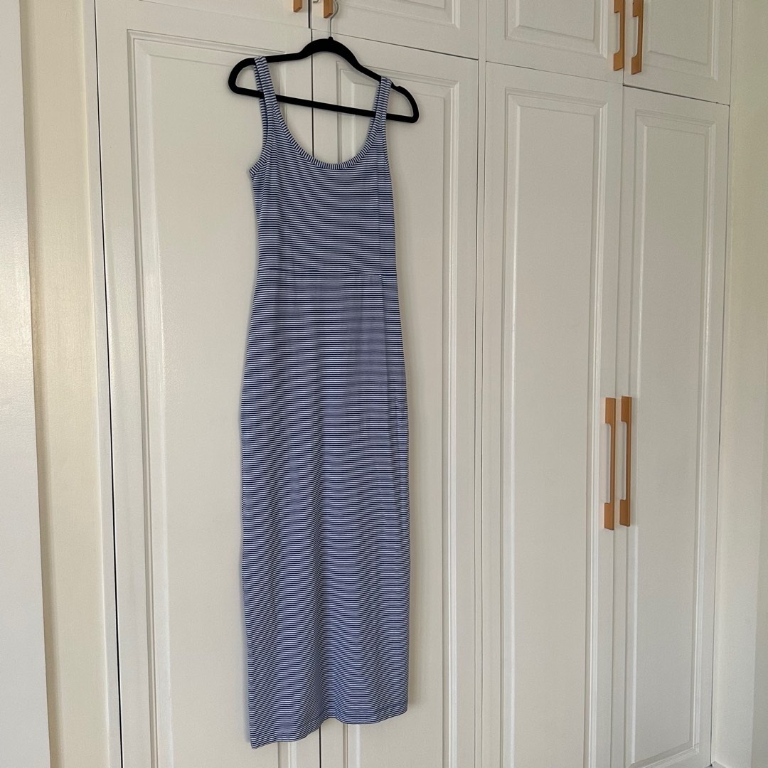 Gap blue and white striped dress discount