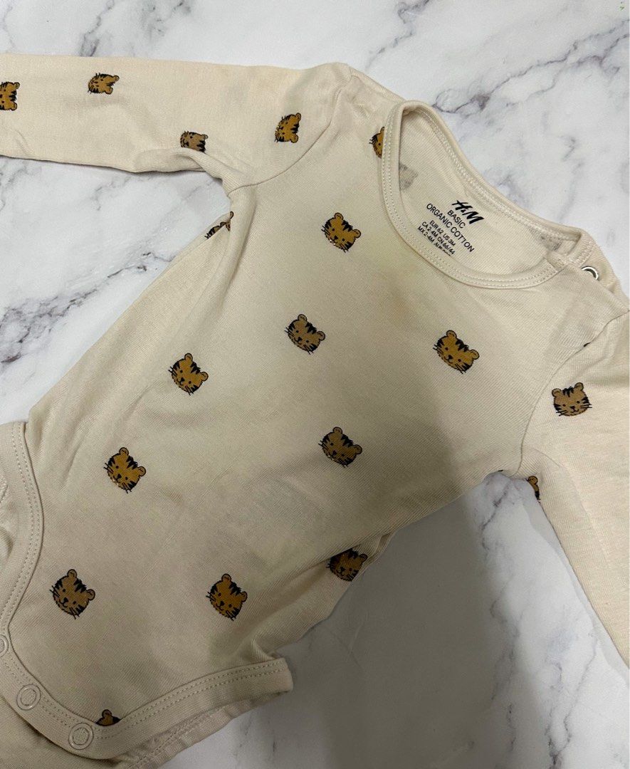 H&M bodysuit (used), Babies & Kids, Babies & Kids Fashion on Carousell