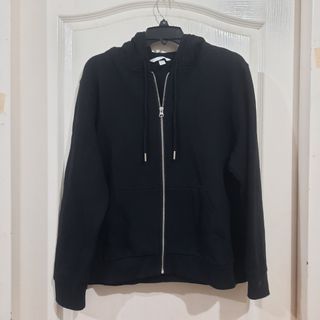 (Category: ) located in . Submitted by mcclosetph (Listing ID 1247254774, Image 1). Description: .