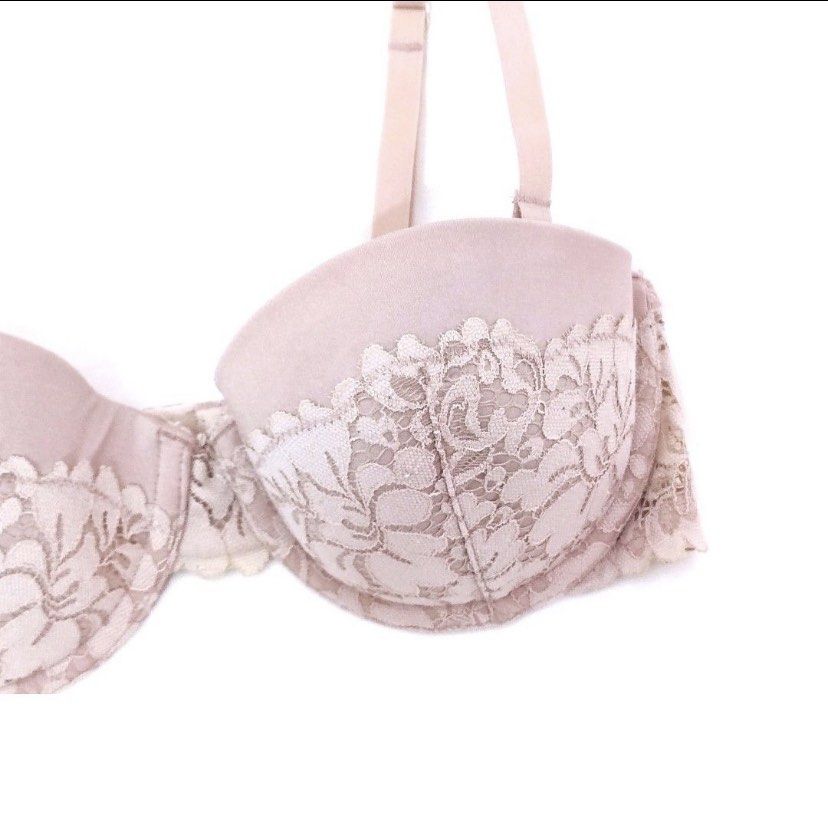 Mina 26 bra, Women's Fashion, New Undergarments & Loungewear on Carousell