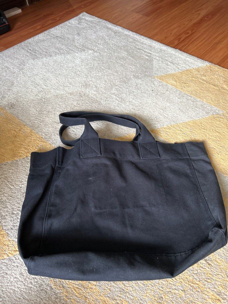 H m tote bag Women s Fashion Bags Wallets Tote Bags on Carousell