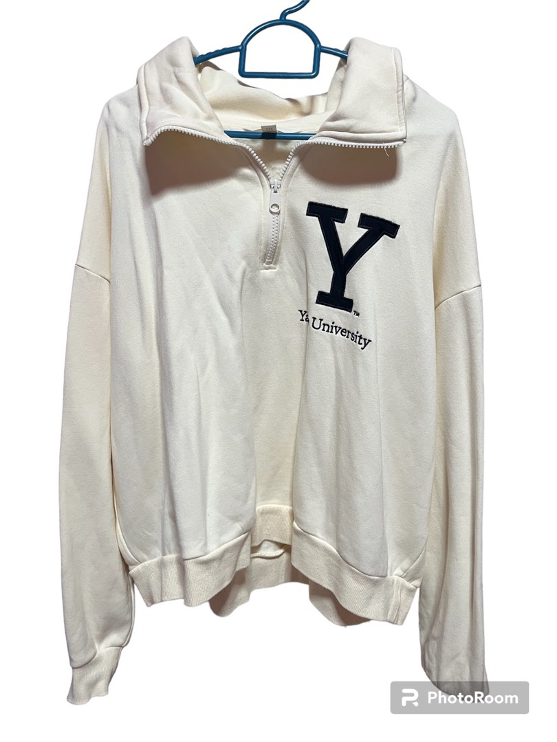 Yale discount y sweater