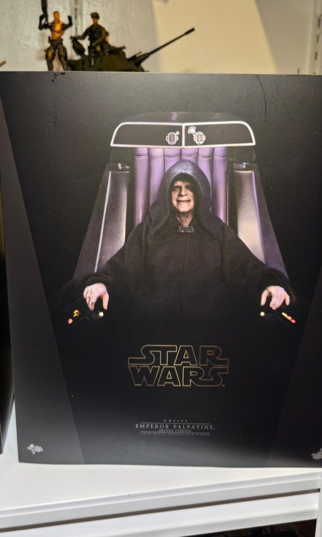 Palpatine deluxe hot toys on sale