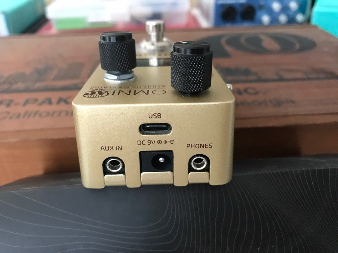 Hotone Omni Acoustic simulator pedal, Hobbies & Toys, Music & Media