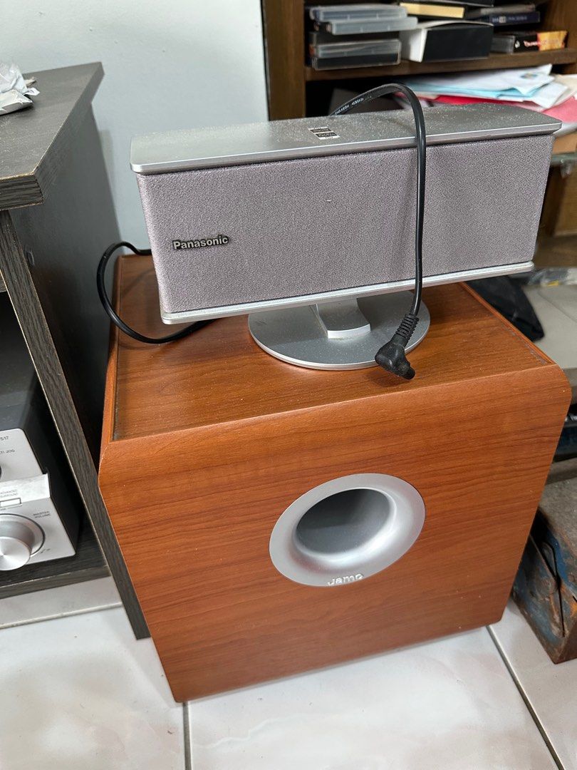 Jamo Subwoofer E3, Pioneer VSX517, Loose speakers Panasonic Home