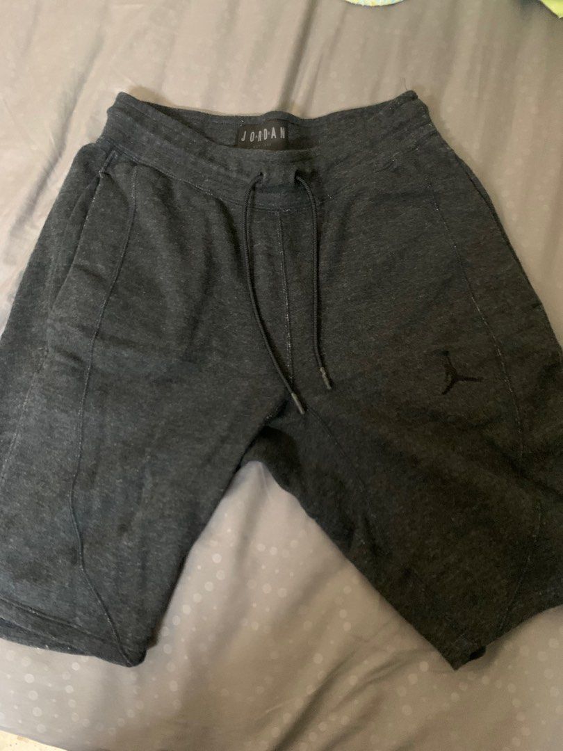 Sweat shorts with on sale jordans