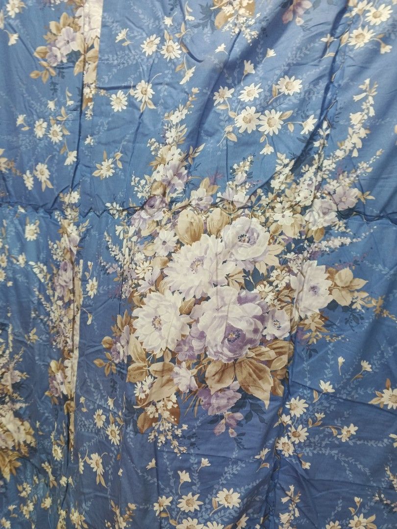 KING SIZE COMFORTER japan surplus on Carousell
