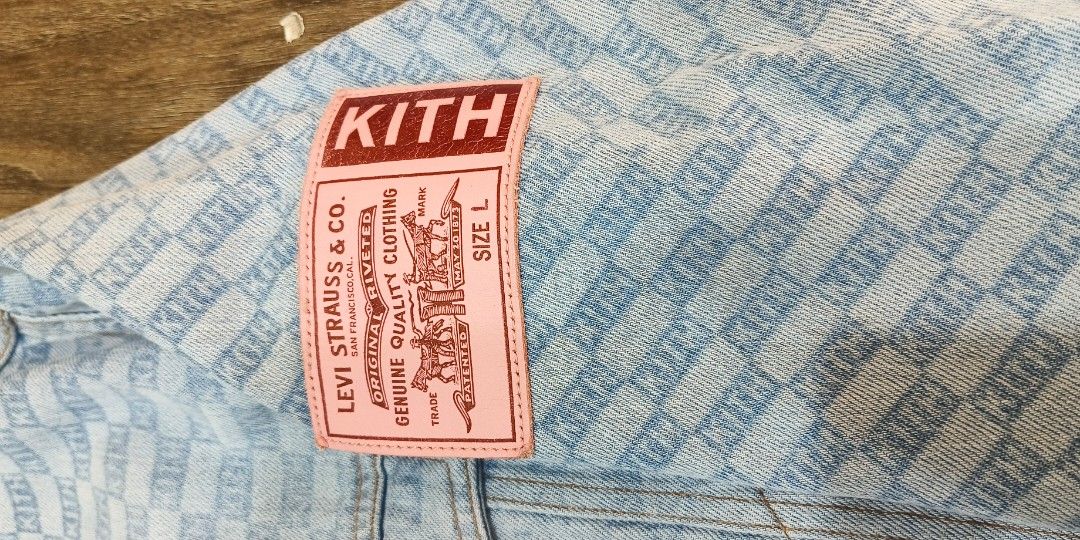 Kith levi deals