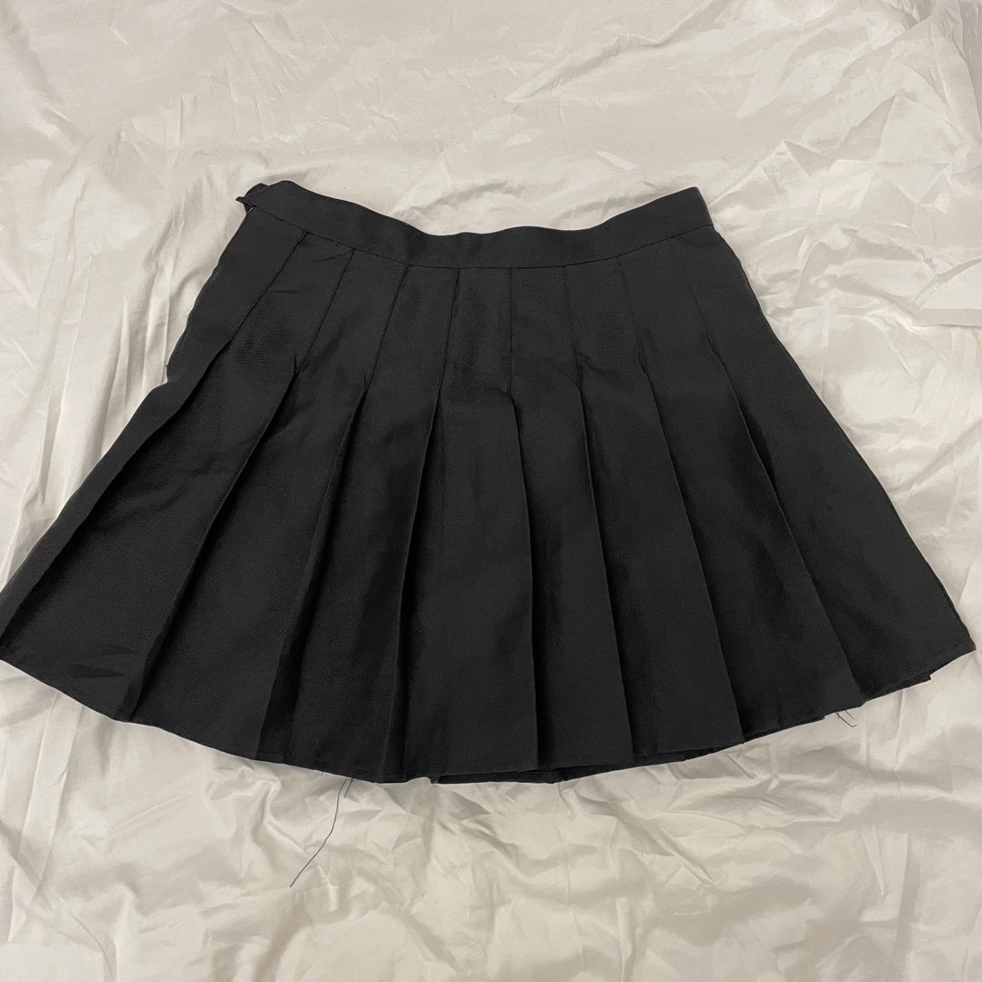Korean Pleated Skirt, Women's Fashion, Bottoms, Skirts on Carousell
