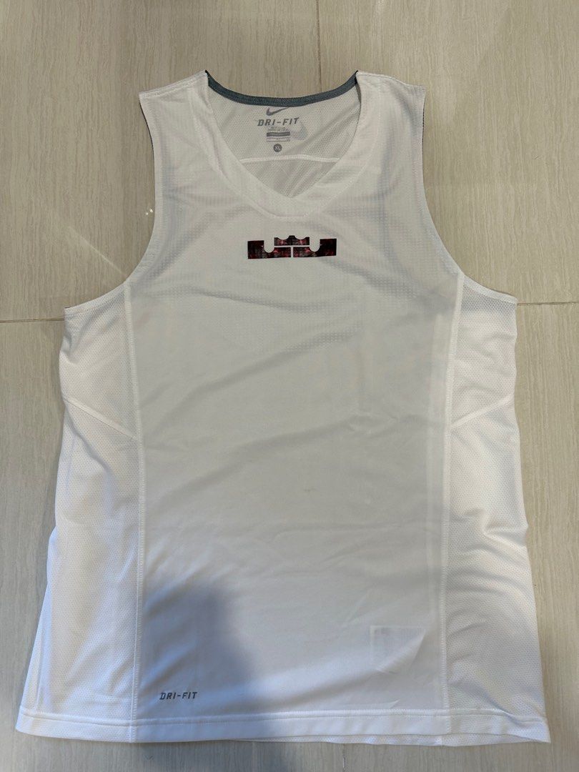 White nike clearance tank top mens