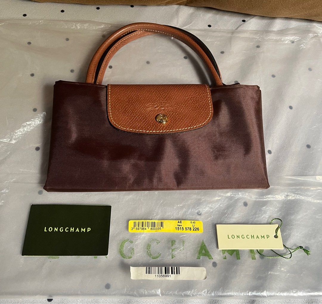 Longchamp Le Pliage Neo Medium Top Handle, Luxury, Bags & Wallets on  Carousell