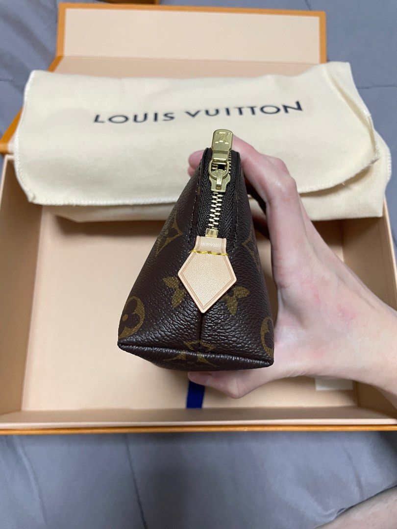Lv m47515 top