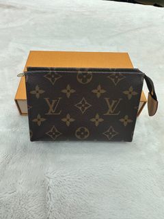 Louis Vuitton toiletry pouch 15, Women's Fashion, Bags & Wallets