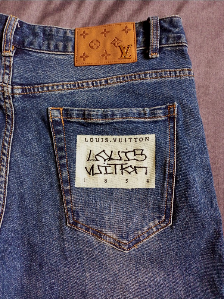 Louis Vuitton Washed Denim Women's Blue Skinny Jeans Size 28 EUC, $1,500