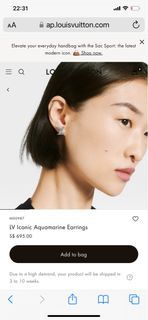 Louis Vuitton fall in love earrings ❤️❤️China exclusive not available in  singapore, Luxury, Accessories on Carousell