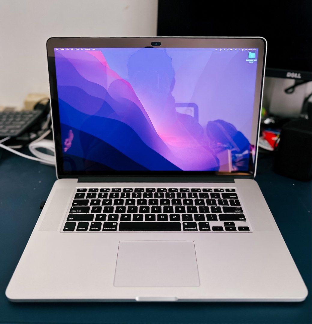 Macbook Pro 15 inch 2015 Core i7 500gb