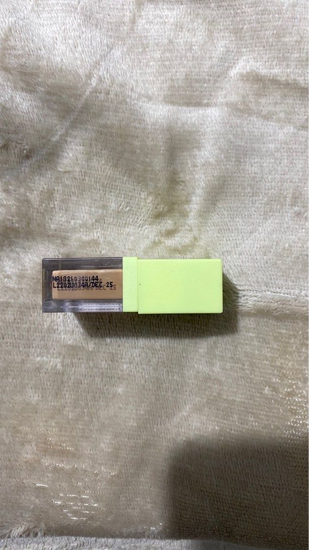 Mad For Makeup Spotless Second Skin Serum Concealer N2, Kesehatan