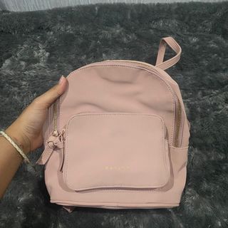 (Kategori: ) berada di . Dikirim oleh ori.secondstuff (ID iklan 1247152363, Gambar 1). Deskripsi: .