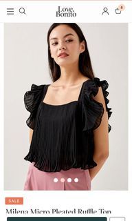 Milena micro pleat top