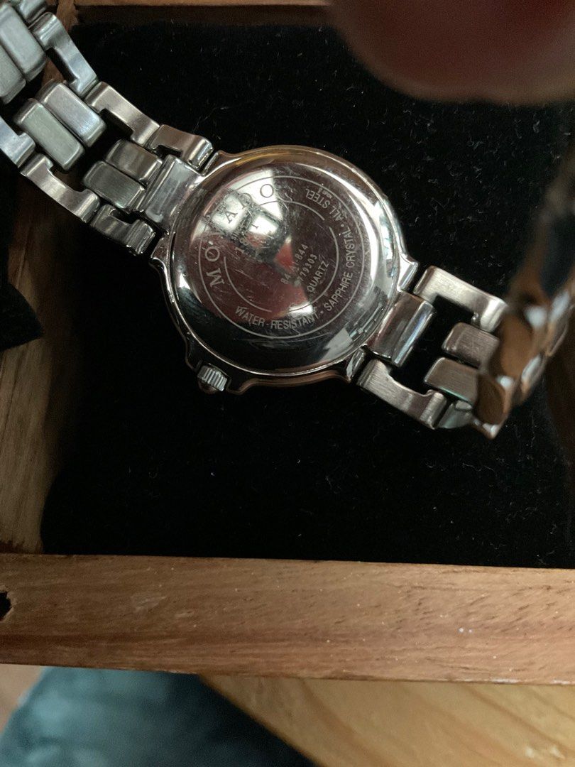 Movado all steel deals quartz water resistant