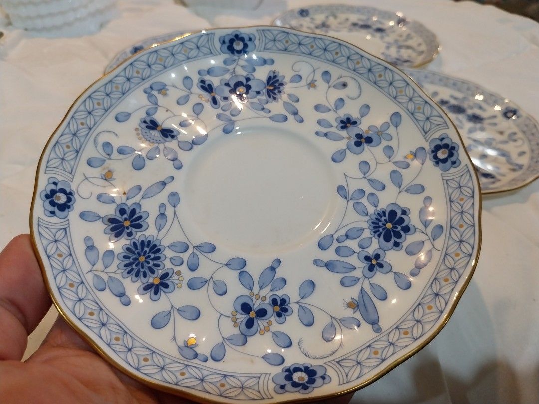Narumi Milano Saucers (Category: Dinnerware & Cutlery) located in Cavite. Submitted by mom0f2 (Listing ID 1247270872, Image 2). Description: size is 6inches.