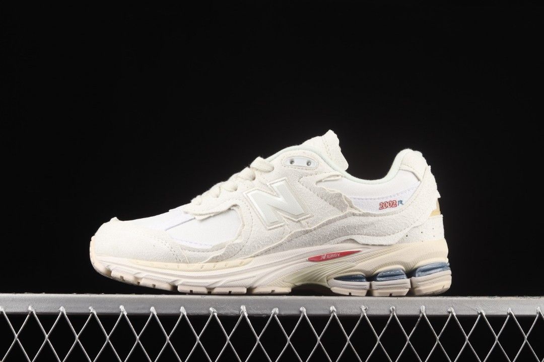 new balance 2002 r sea salt