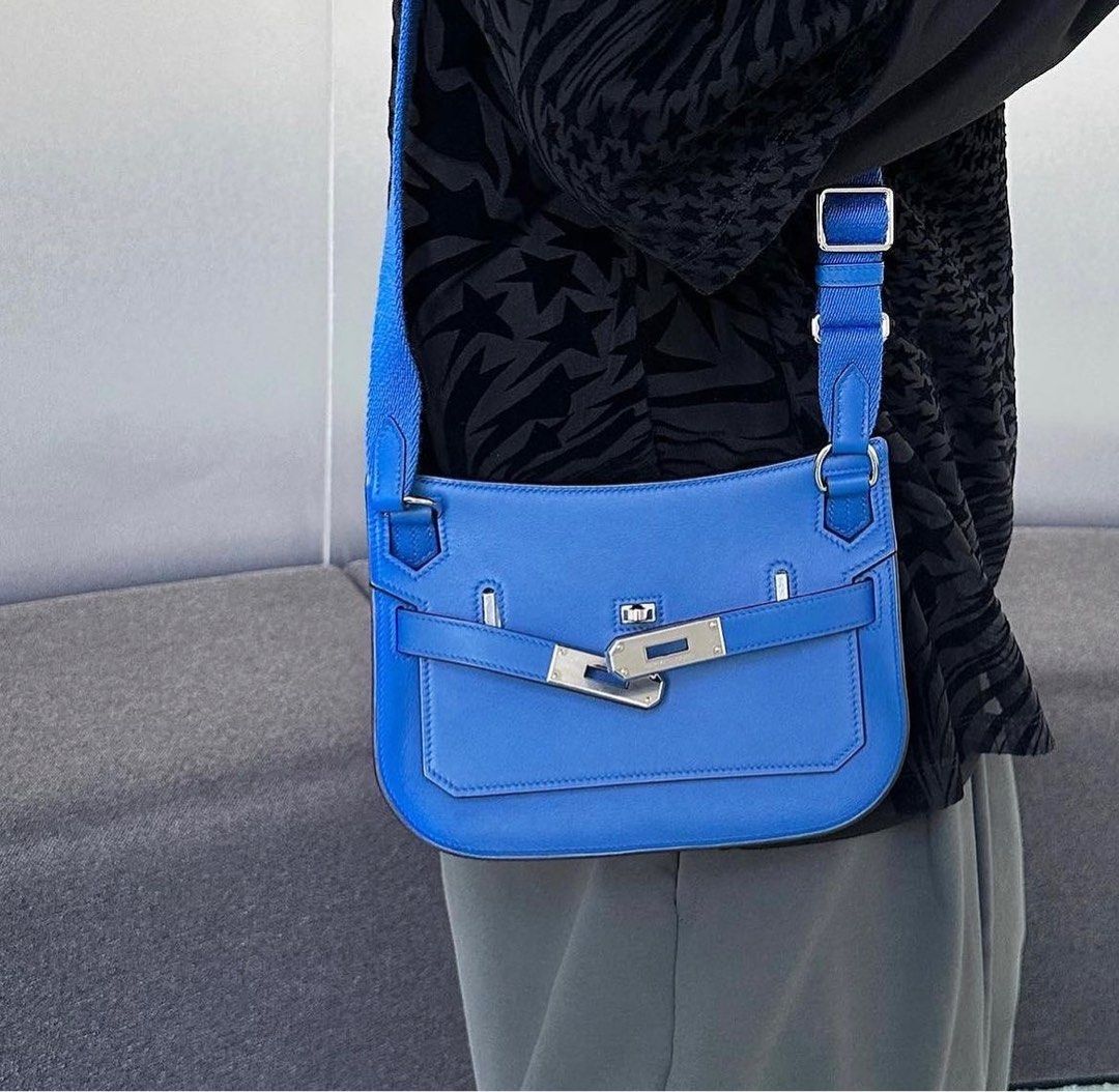 HERMES Jypsiere Mini Shoulder Bag Bleu Marine Swift Leather