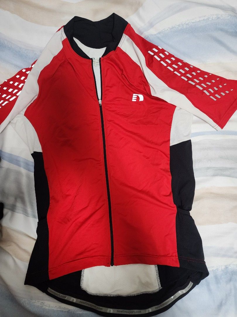 newline-cycle-wear-women-s-fashion-activewear-on-carousell