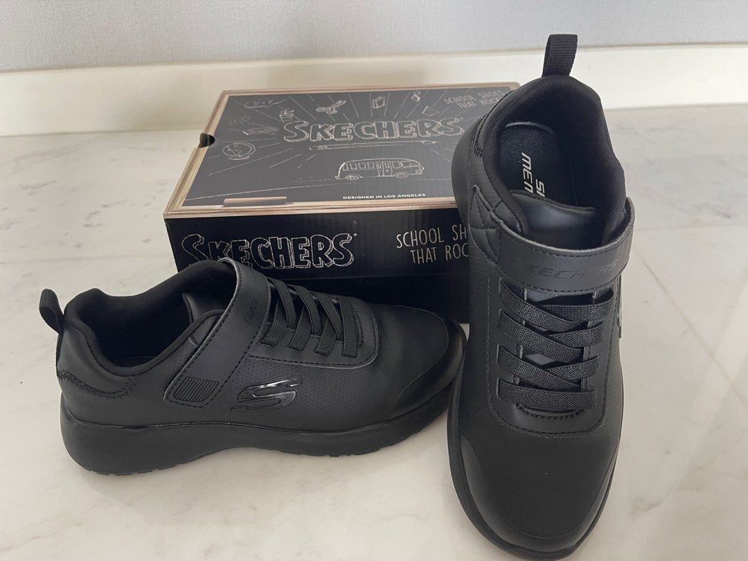 Skechers dynamight store day school