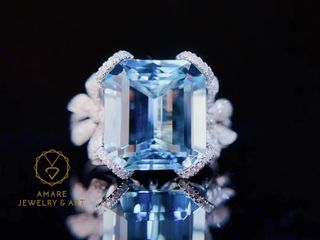 New arrival niceđŚâ¨! Guild 6.21ct Aquamarine Ring! Large high-clarity vibrant aquamarine ring đ! Gorgeous Santa Maria Color â¨! Excellent cut with vibrant brilliance and great fire â¨! 43 side diamonds, 18K gold, comes with Guild certificate đ Only HKD 24,800 đŚâ¨64200587483778110