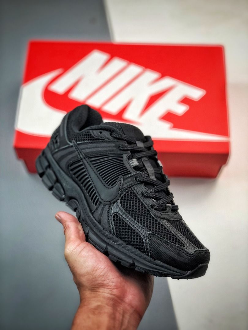 Nike cheap zoom moon