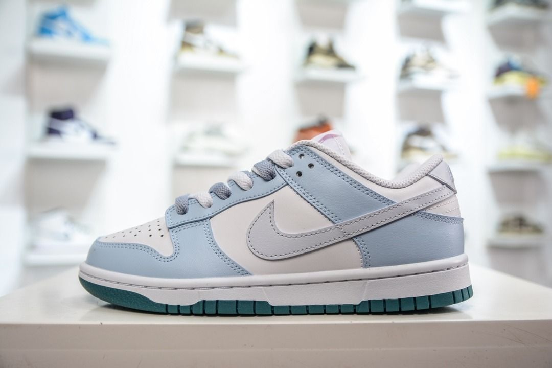 light blue nike dunks low