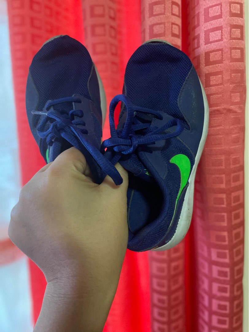 childrens nike shoes on sale