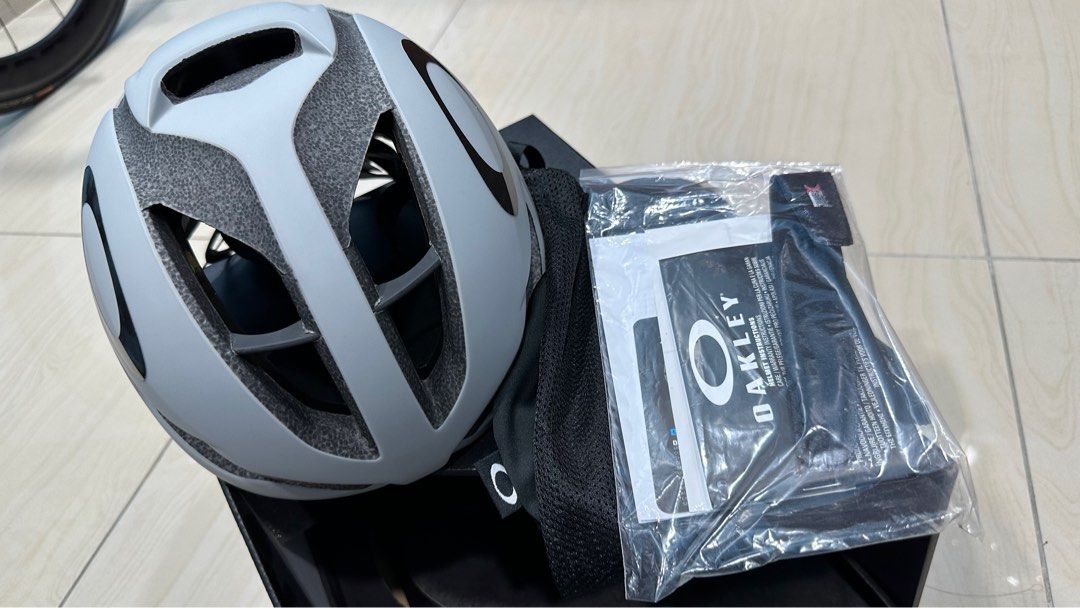 Oakley aro5 fog hotsell gray