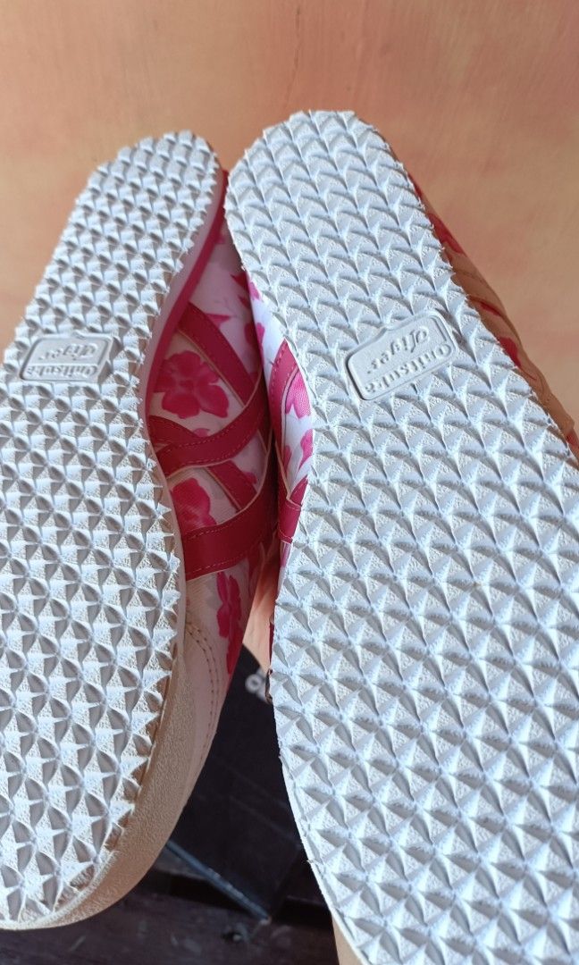 onitsuka tiger sakura