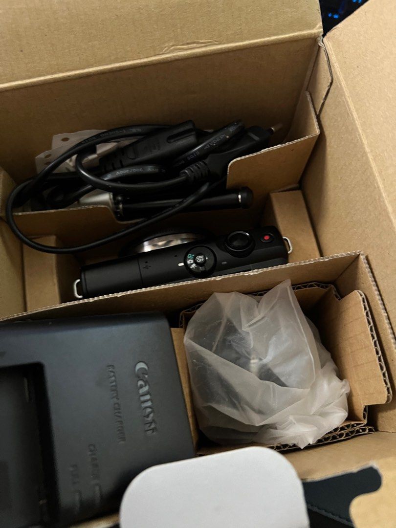 Original Canon EOS M100 (Used), Photography, Cameras on Carousell