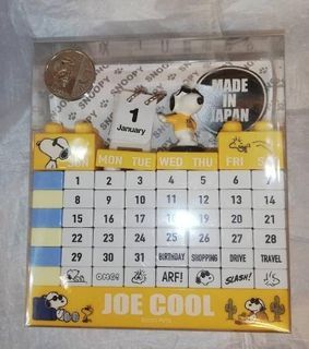 Original Japan Peanuts Marimo Craft Yellow Snoopy Joe Cool Block Perpetual Calendar