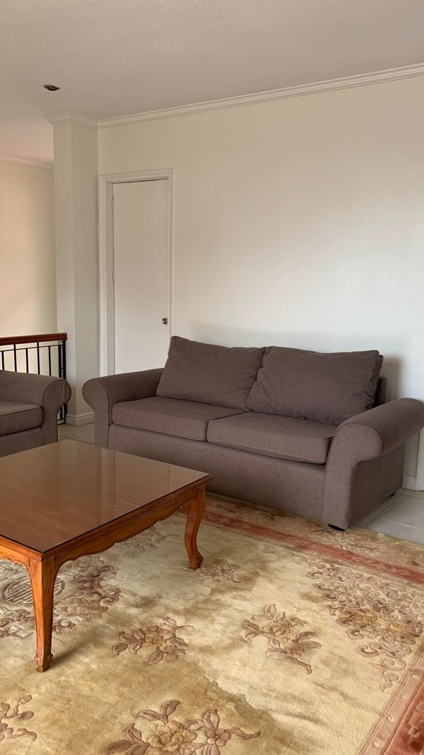 Our home sala set top