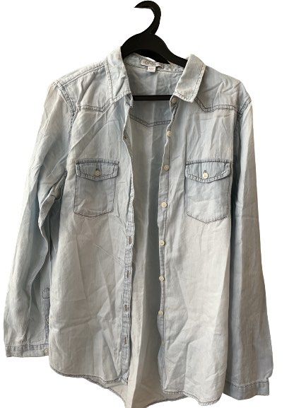 Washed out top denim jacket