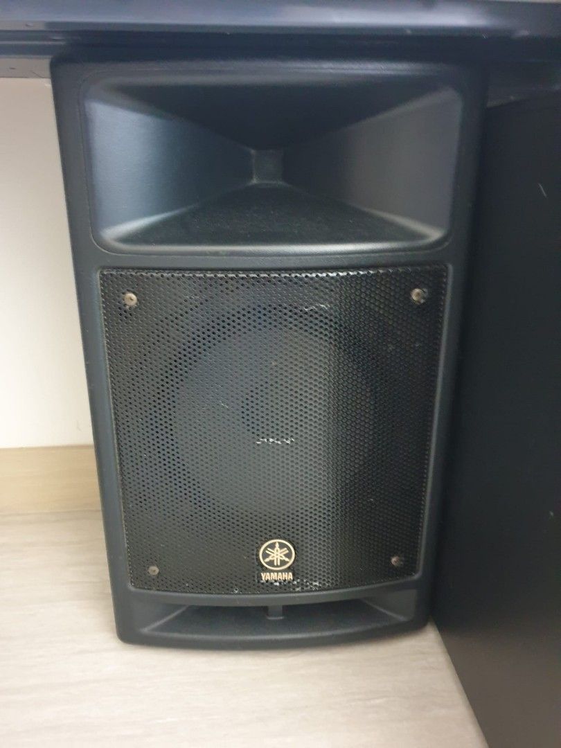 Pair of Yamaha MSR100 Speakers price for both